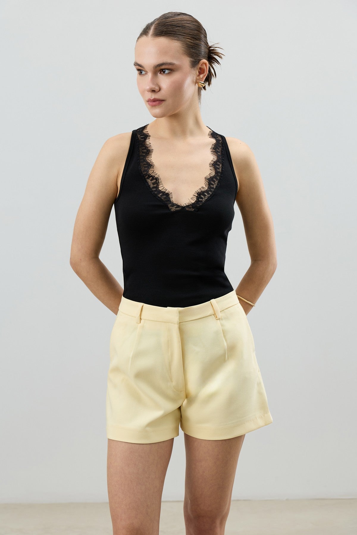 Women's Top with Lace Details on the Collar from Antioch