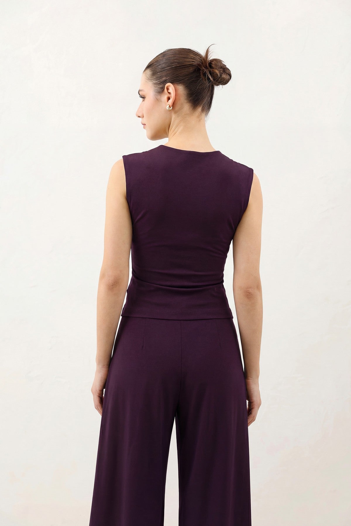 Antioch Toka Women's Set with Detailed Design