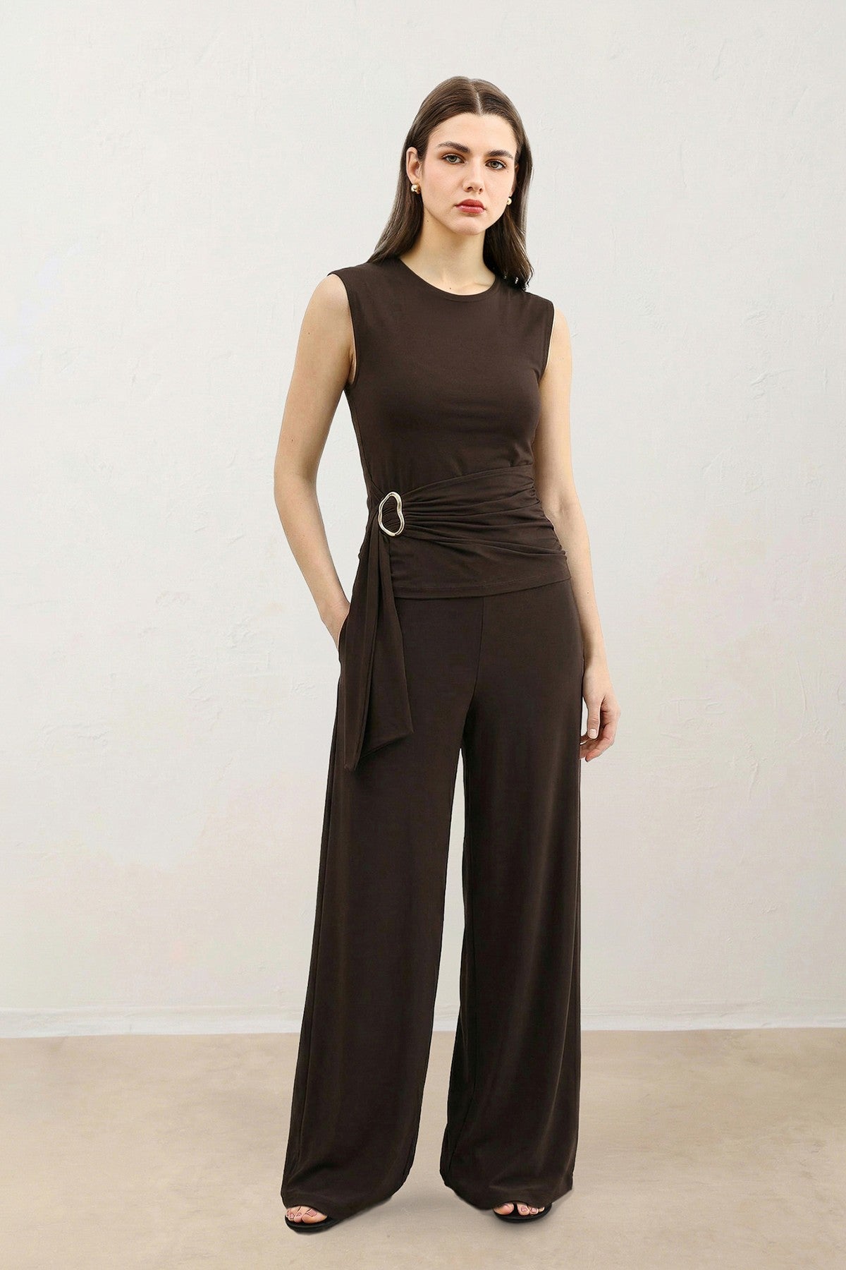 Antioch Toka Women's Set with Detailed Design