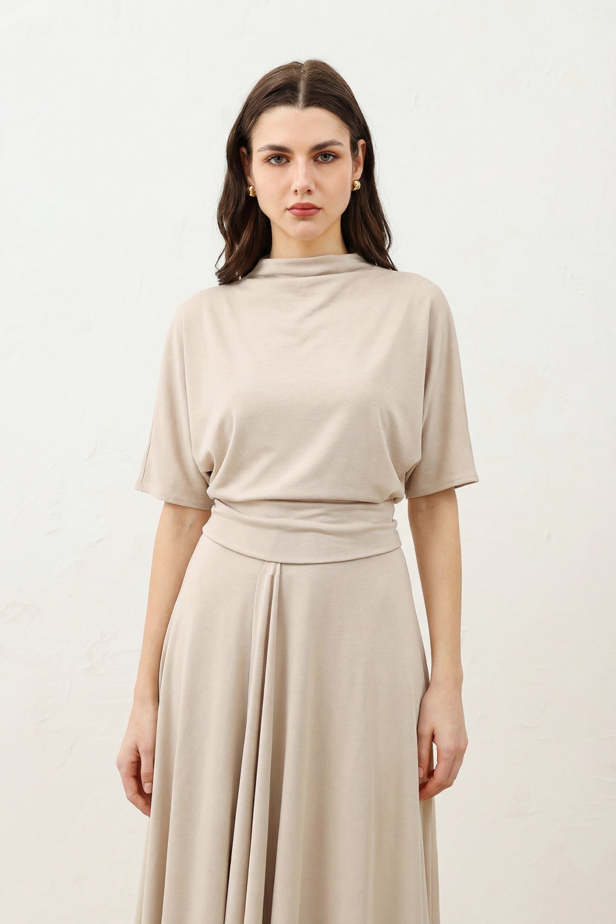 Antioch Voluminous Skirt and Blouse Women's Set