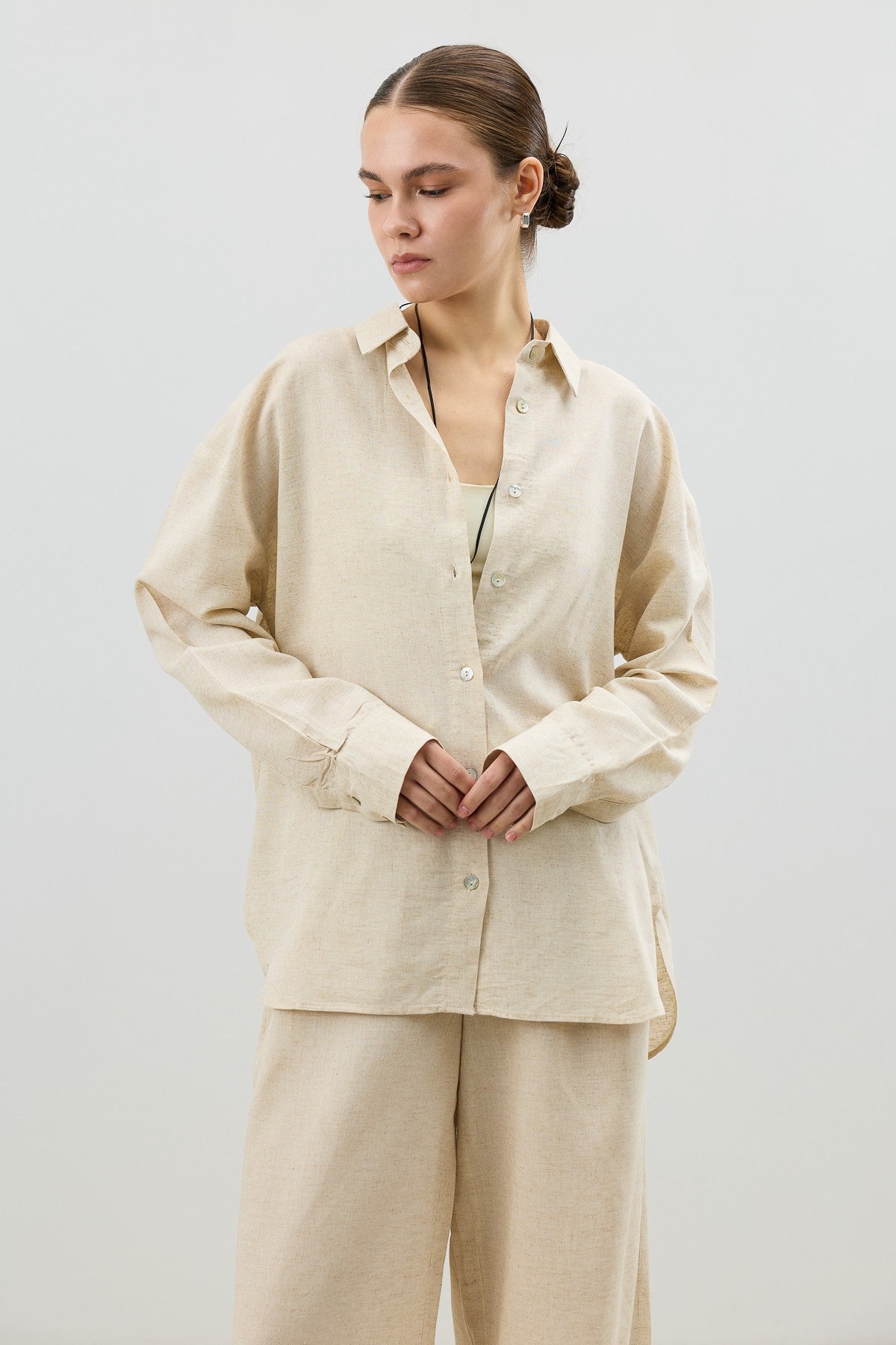 Antioch Linen-Blend Women's Shirt and Pants Set