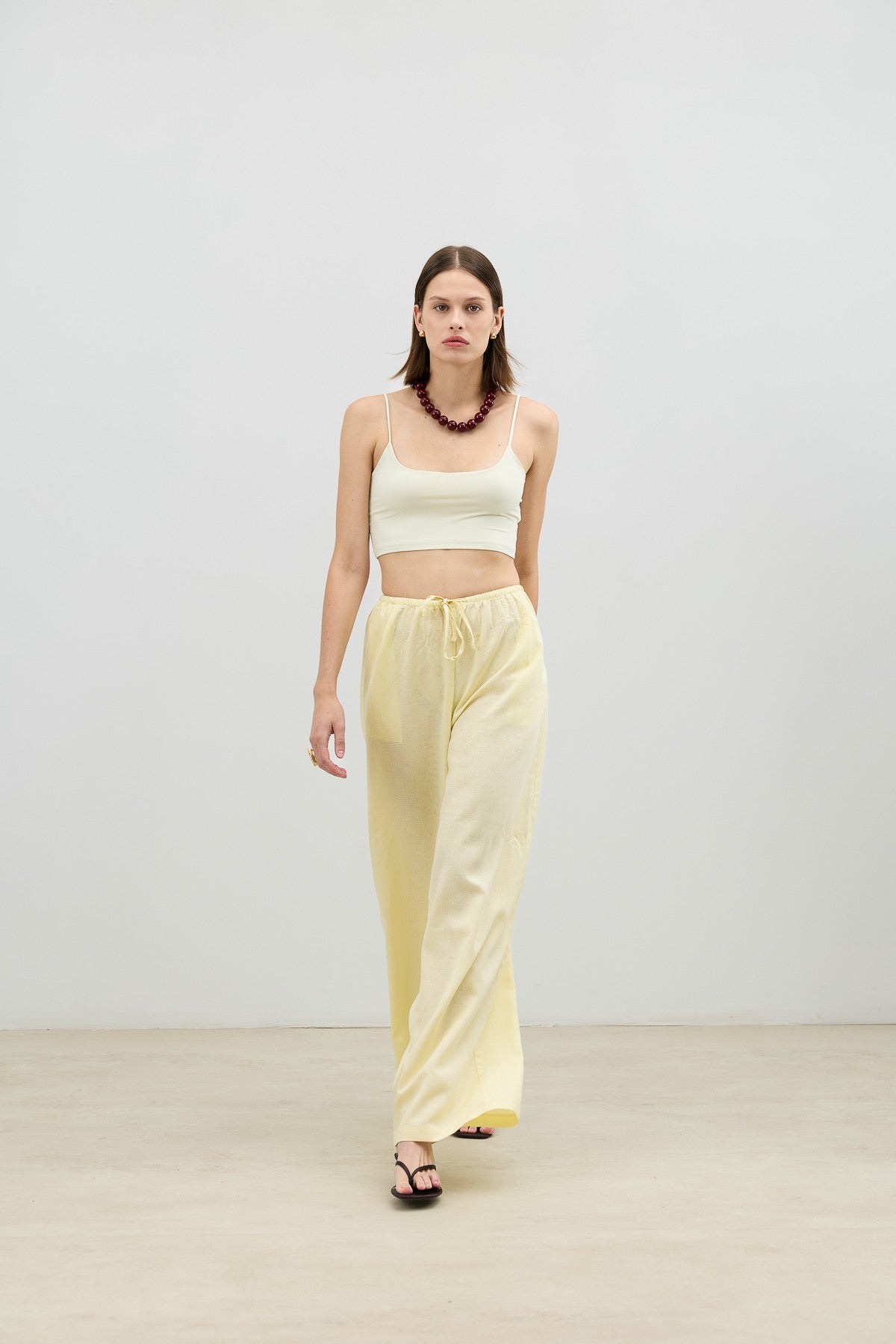 Antioch Linen-Blend Women's Shirt and Pants Set