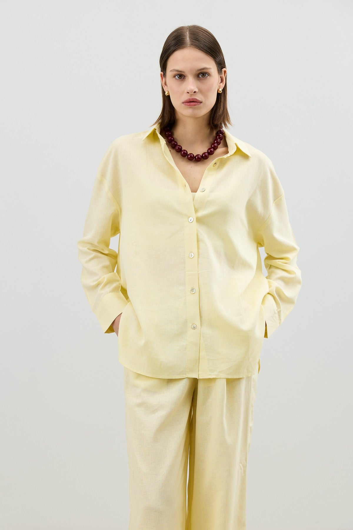 Antioch Linen-Blend Women's Shirt and Pants Set