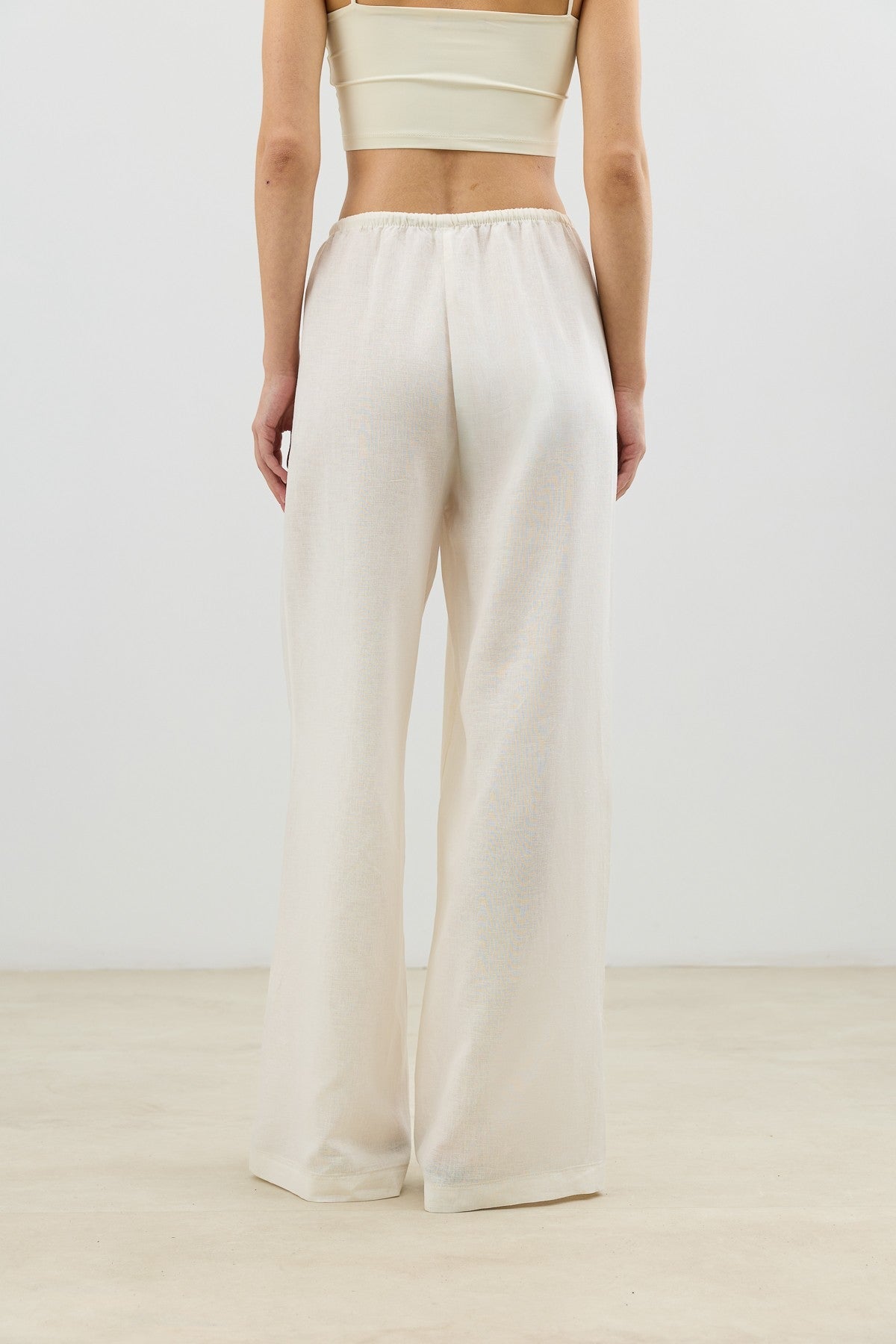 Antioch Linen-Blend Women's Shirt and Pants Set