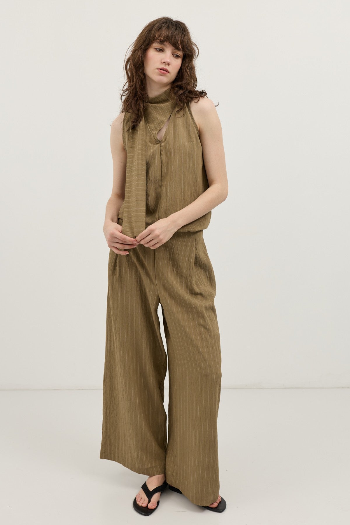 Cream-Colored Shawl-Collar Striped Women's Set