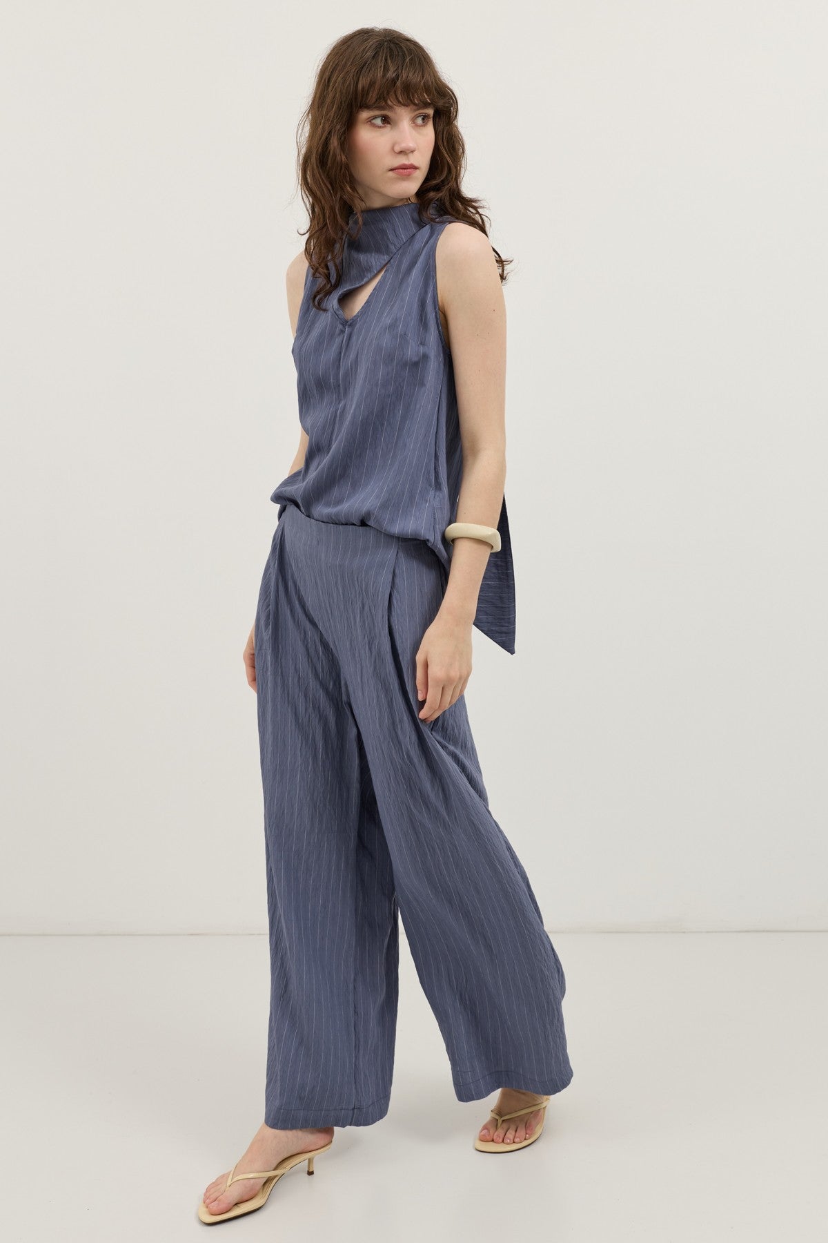 Cream-Colored Shawl-Collar Striped Women's Set
