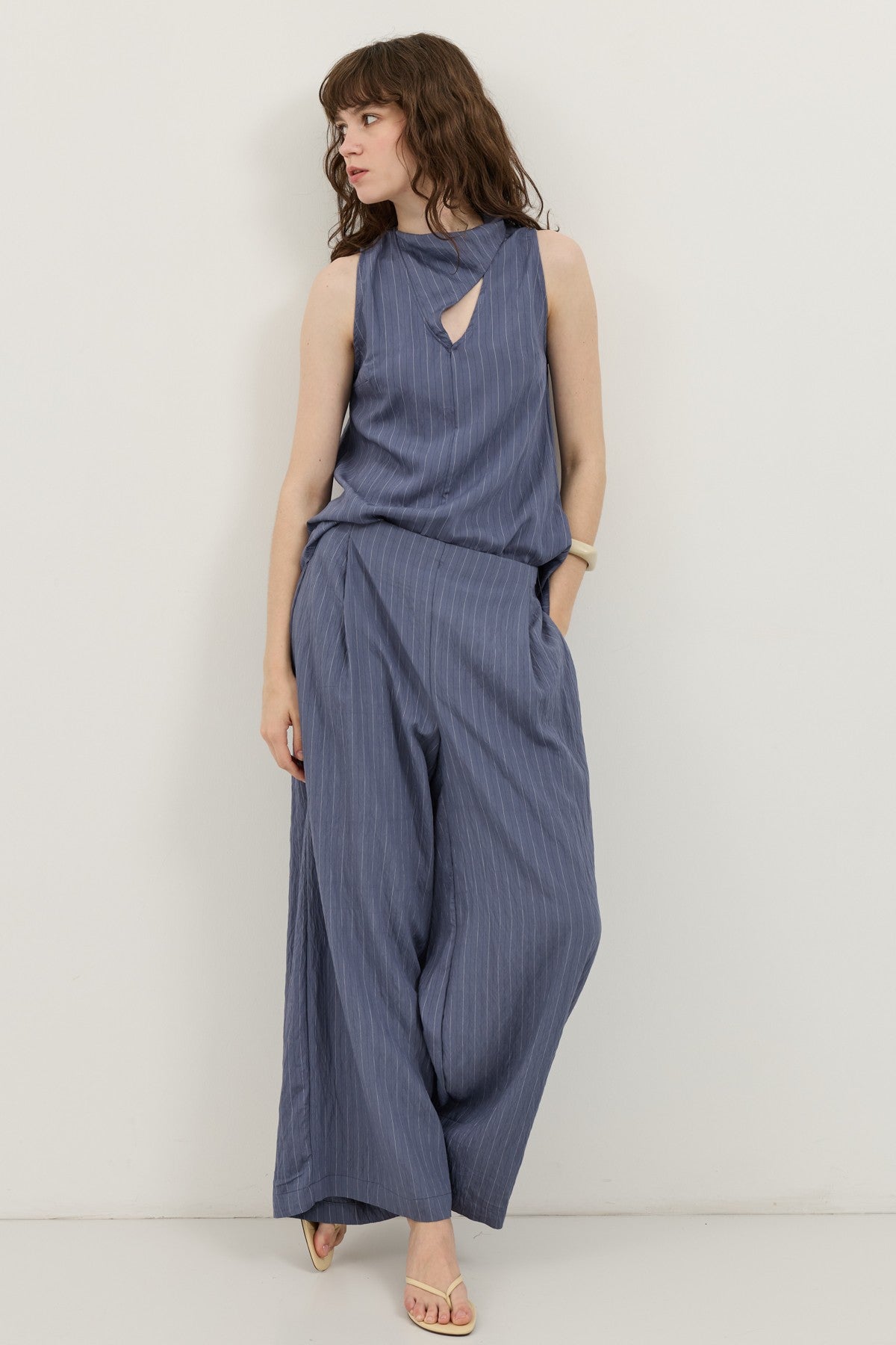 Cream-Colored Shawl-Collar Striped Women's Set
