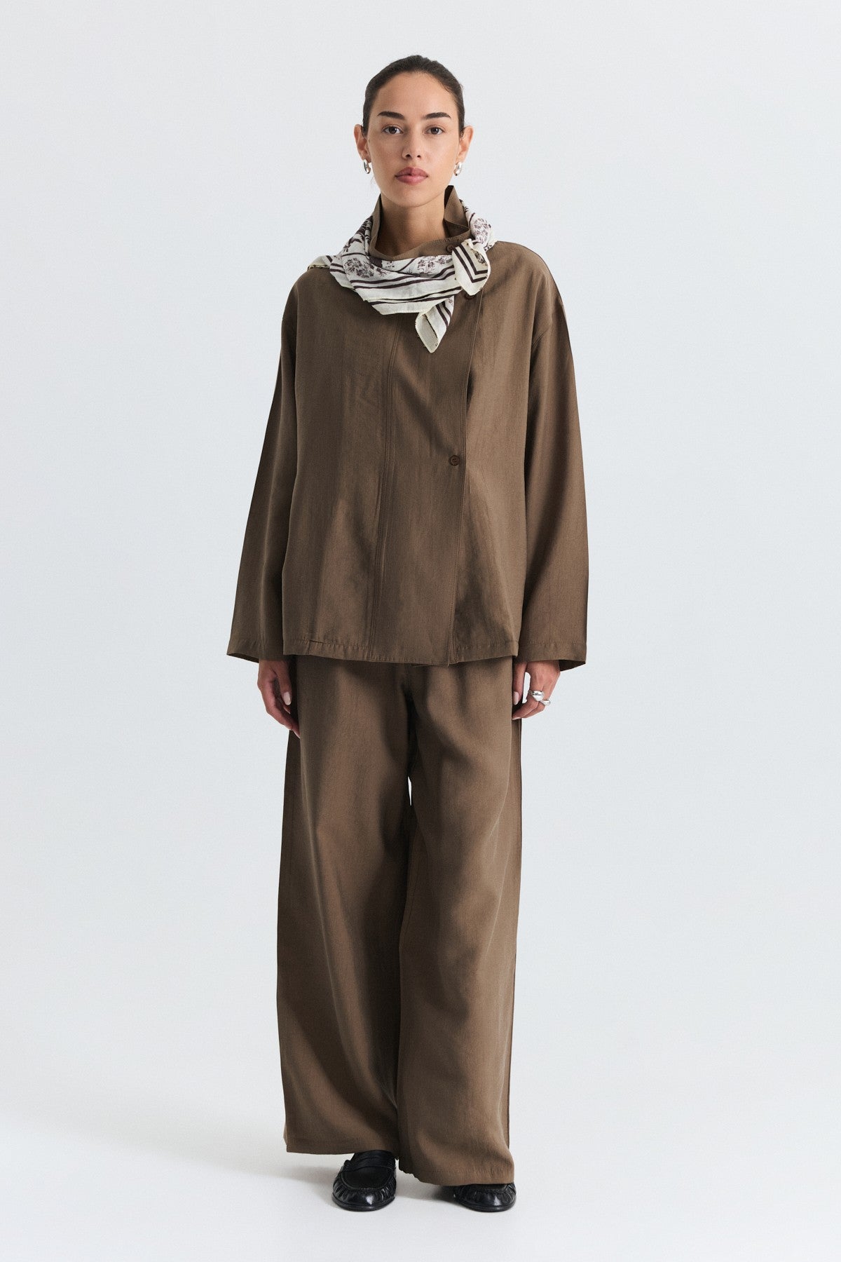 Stand-Up Collar Shirt and Pants Set