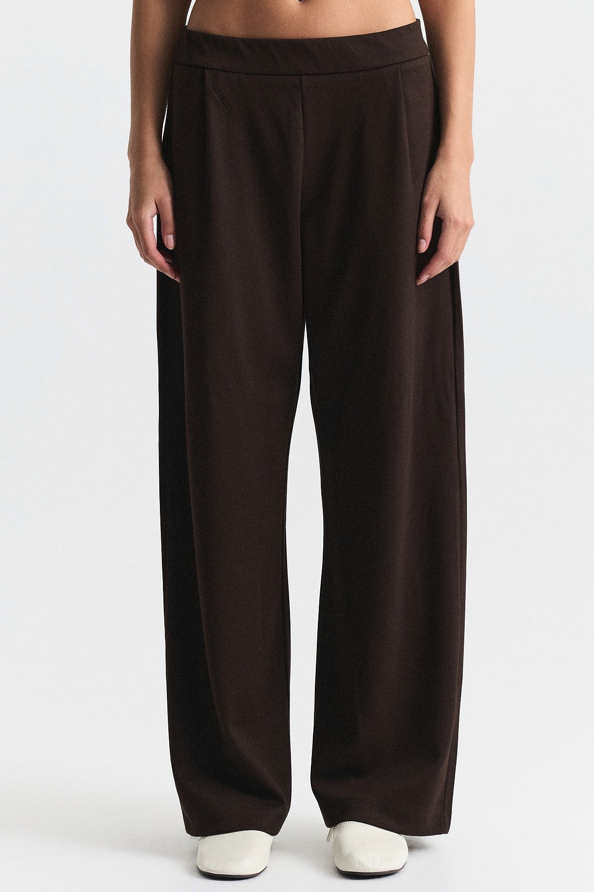 Crew-Neck Sweatshirt and Jogger Pants Set