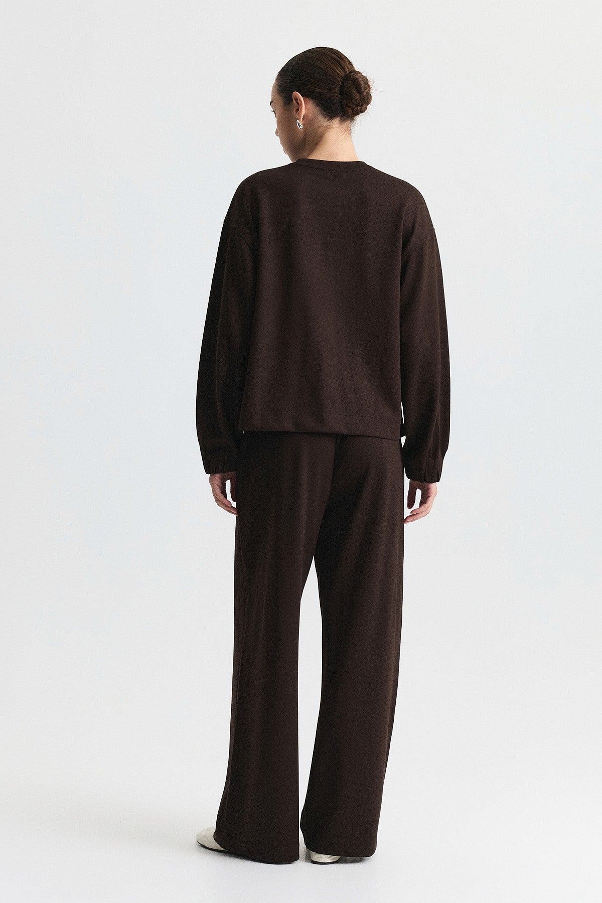 Crew-Neck Sweatshirt and Jogger Pants Set