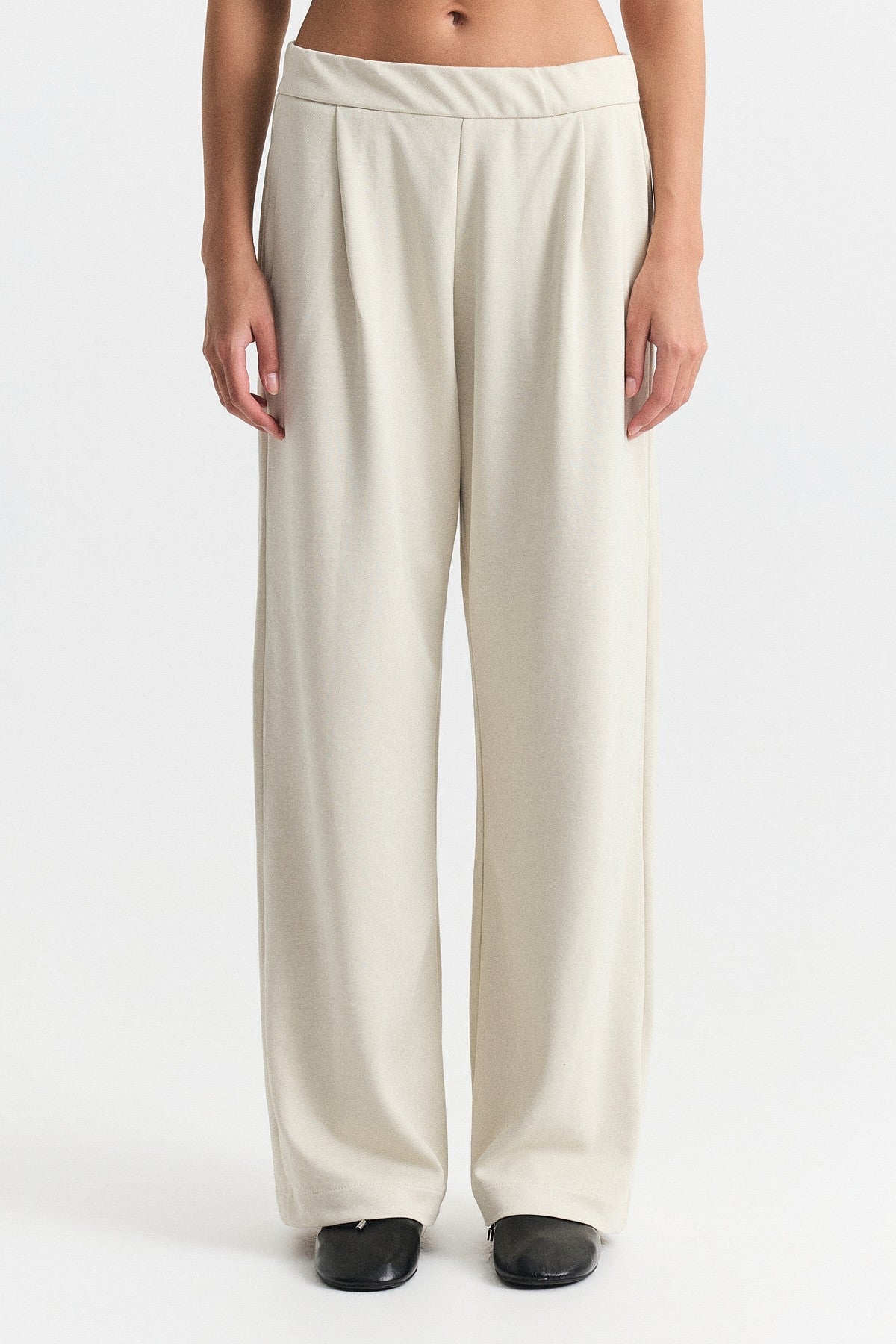 Crew-Neck Sweatshirt and Jogger Pants Set