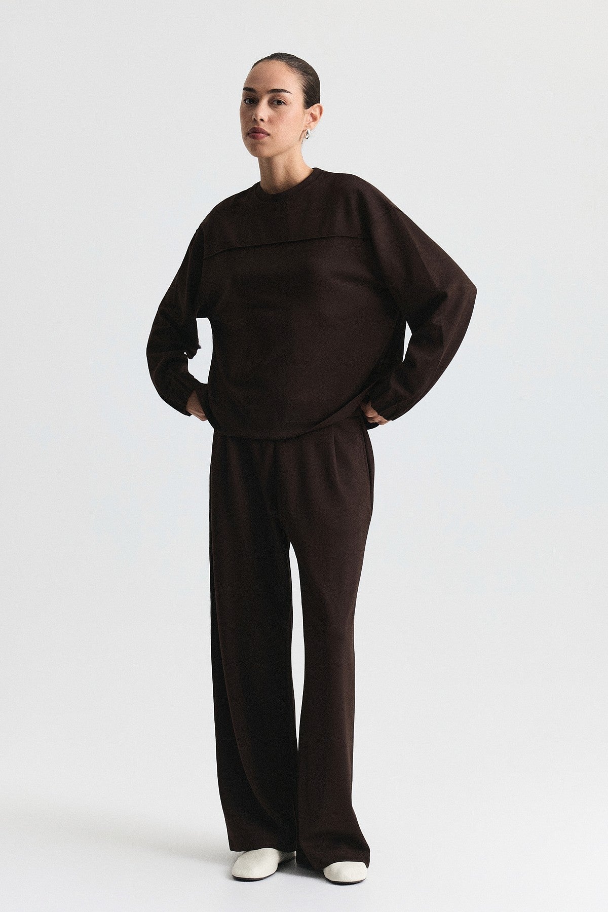 Crew-Neck Sweatshirt and Jogger Pants Set